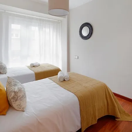 115a - Amplia Vivienda En Playa San Lorenzo Gijón