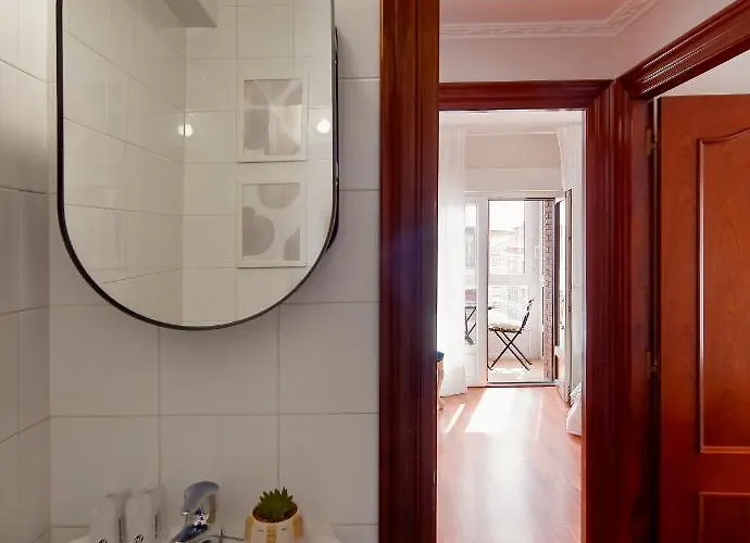 115a - Amplia Vivienda En Playa San Lorenzo Gijón